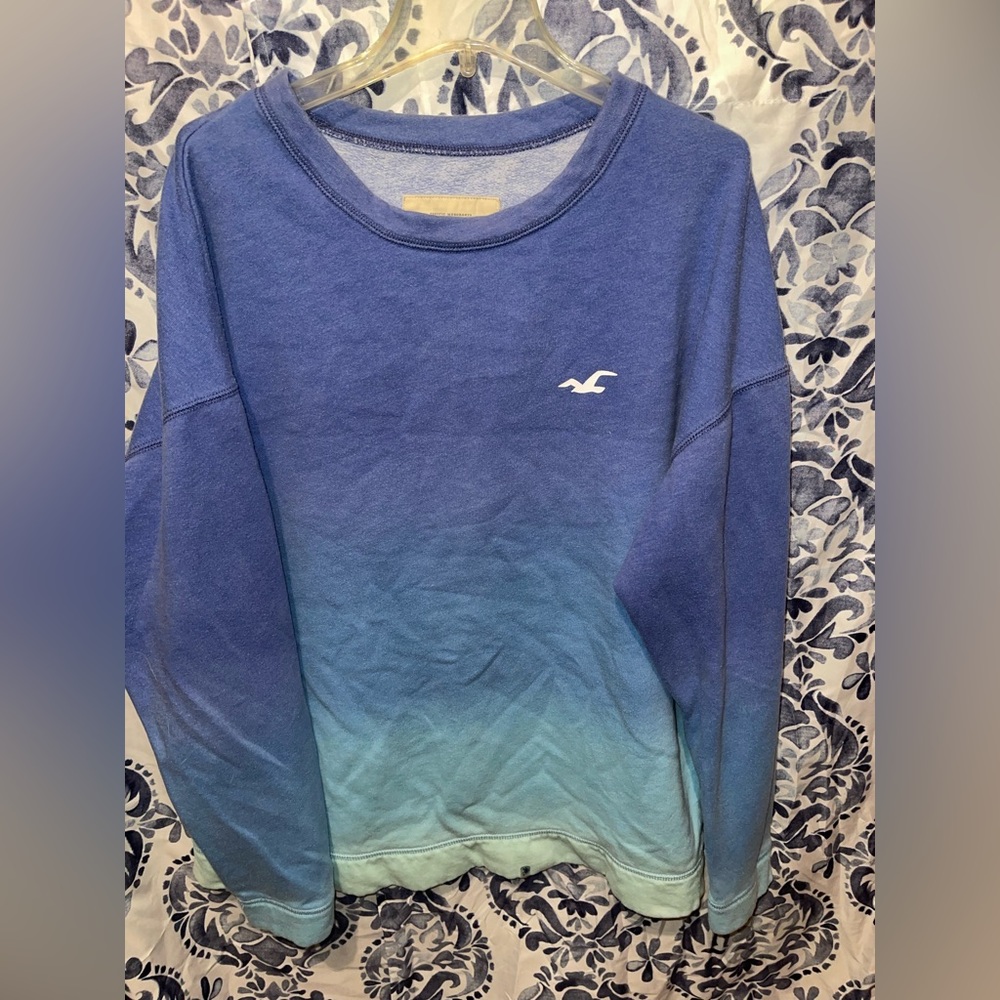 Women’s gradient crew neck